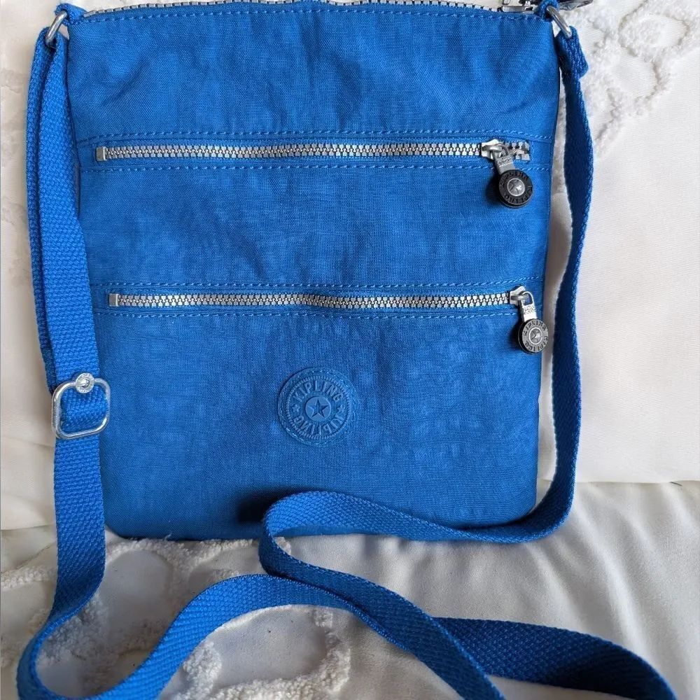 Kipling Keiko Medium, 💙Electric Blue Triple Zip Crossbody Handbag NWOT